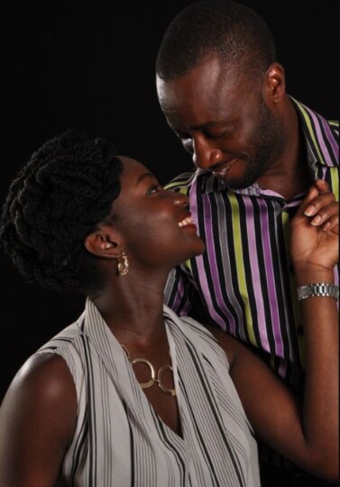 couple africain amour tendresse - mininga-fam1