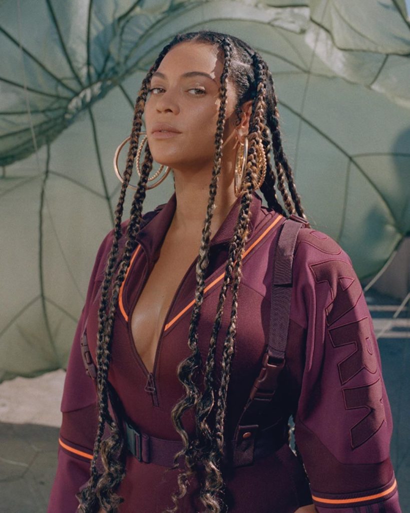 Beyoncé en mode nattes africaines