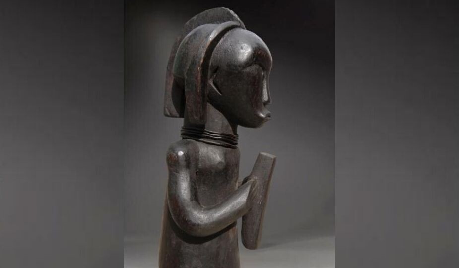 Culture africaine : statuette de Byeri fang-Beti (Ekang - Afrique centrale)