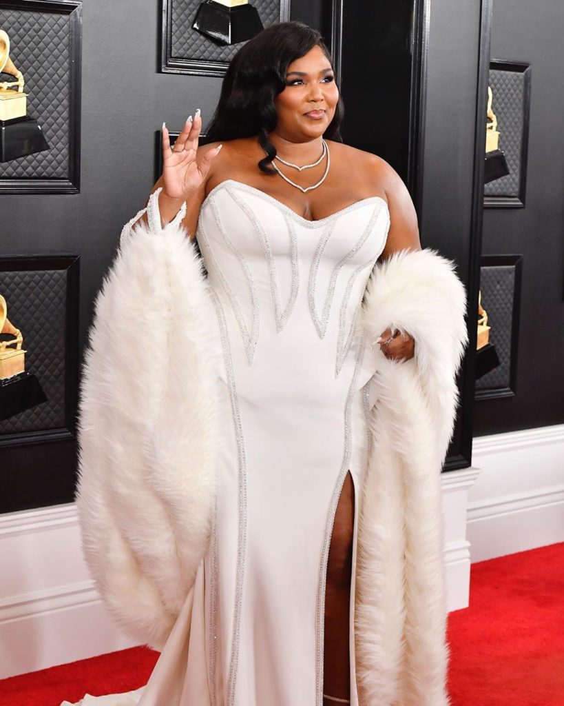 Grammy Awards Looks : Lizzo, Pop solo performance of the year