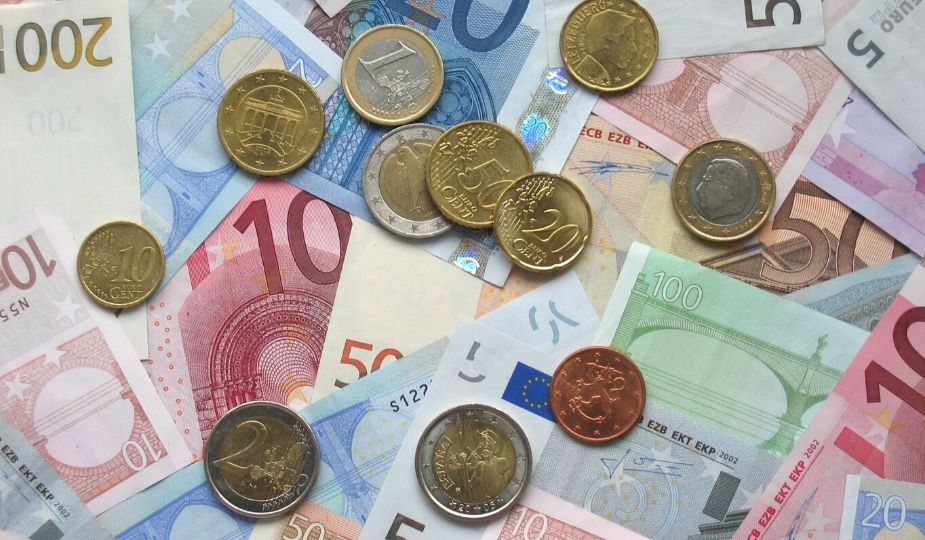 euros billets pieces monnaie argent