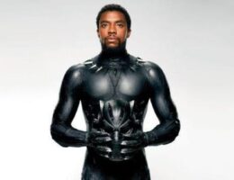 Chadwick Boseman (Black Panther) : 29/11/1976 - 28/08/2020