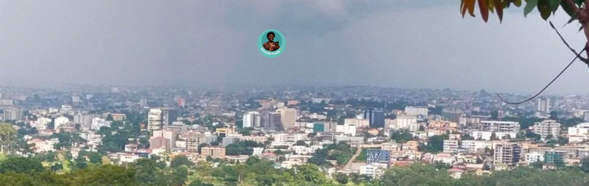Yaoundé depuis le Mont Febe : une image Dzaleu Ecole - Apprendre l'Ewondo